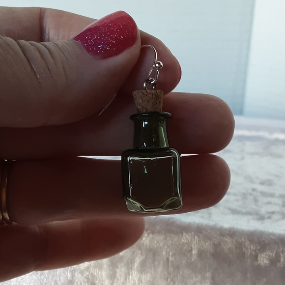 Handcrafted Bottle Earrings Green Cottagecore - Picture 4 of 4